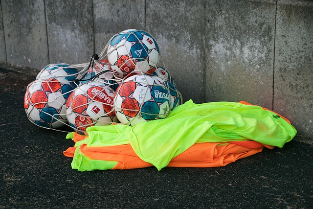 不愿引援补 不愿引援补